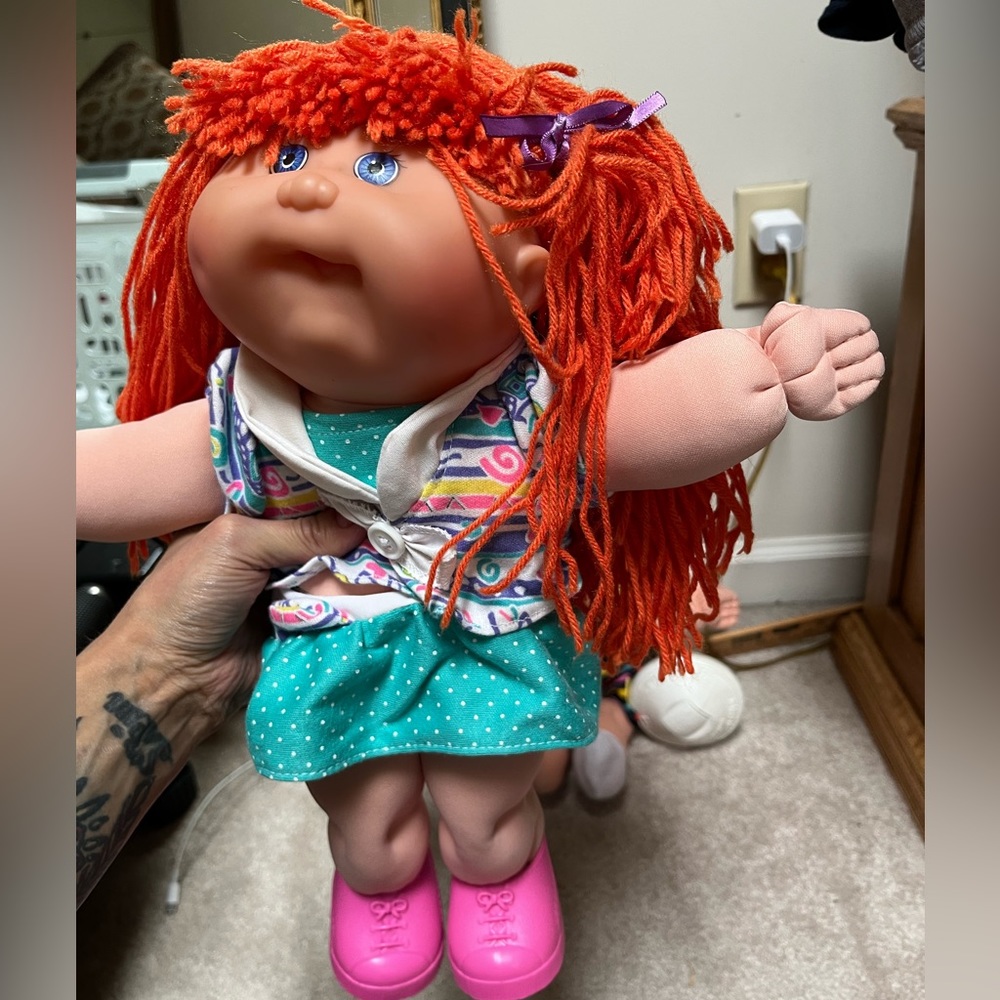 Vintage 1990s Cabbage Patch Kid Doll